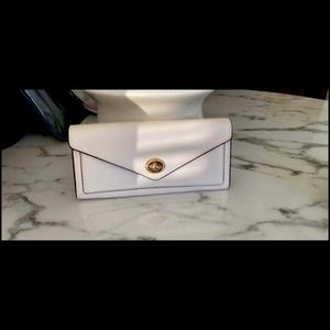 Coach wallet new